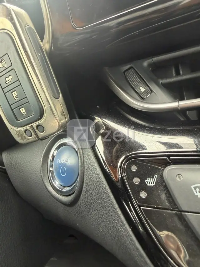 Toyota CHR 2021 — photo 14