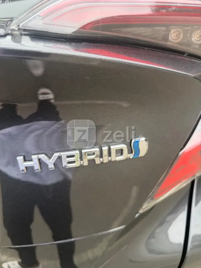 Toyota CHR 2021 — photo 16