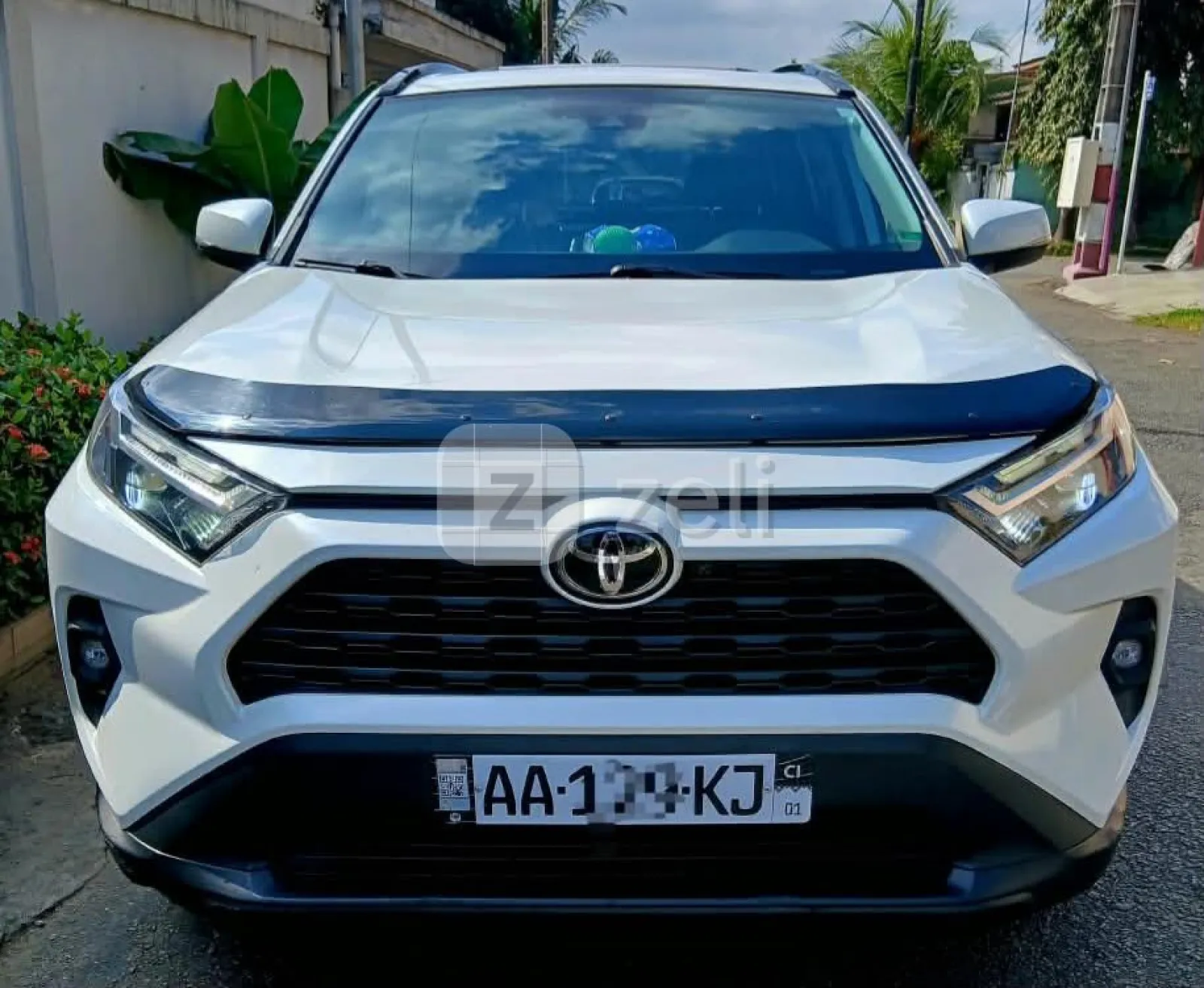 Toyota RAV4 2022 — photo 2