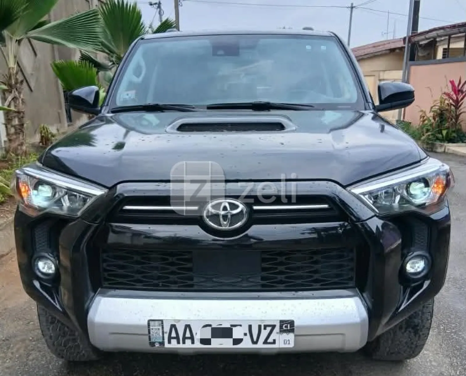 Toyota 4-Runner 2023 — photo 1
