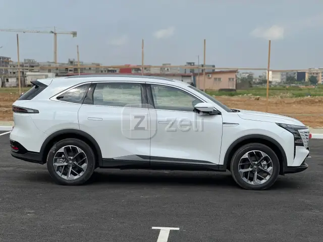 Changan CS75 Plus 2026 — photo 4