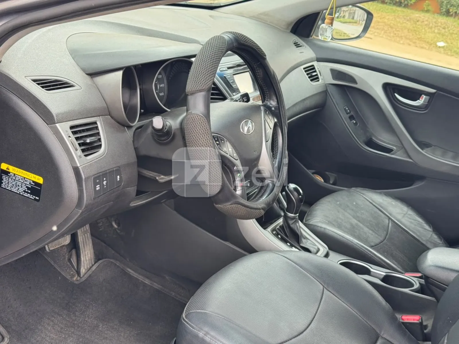 Hyundai Elantra 2016 — photo 7