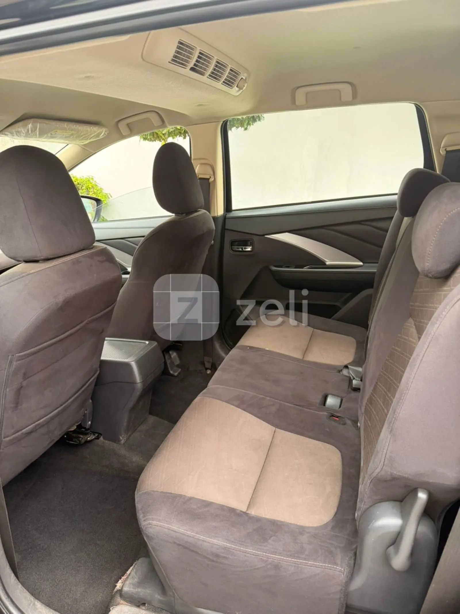 Mitsubishi Xpander 2023 — photo 4