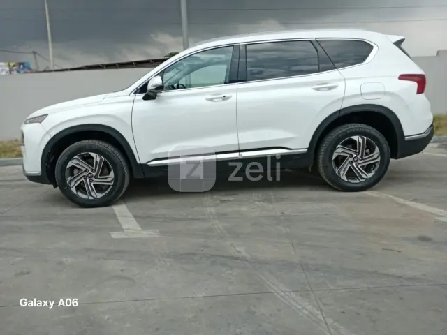 Hyundai Santa Fe 2022 — photo 2