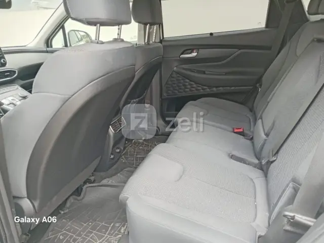 Hyundai Santa Fe 2022 — photo 9
