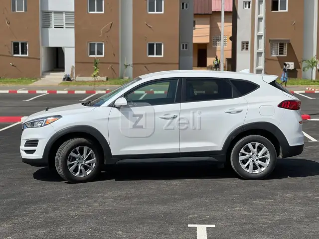 Hyundai Tucson 2021 — photo 2