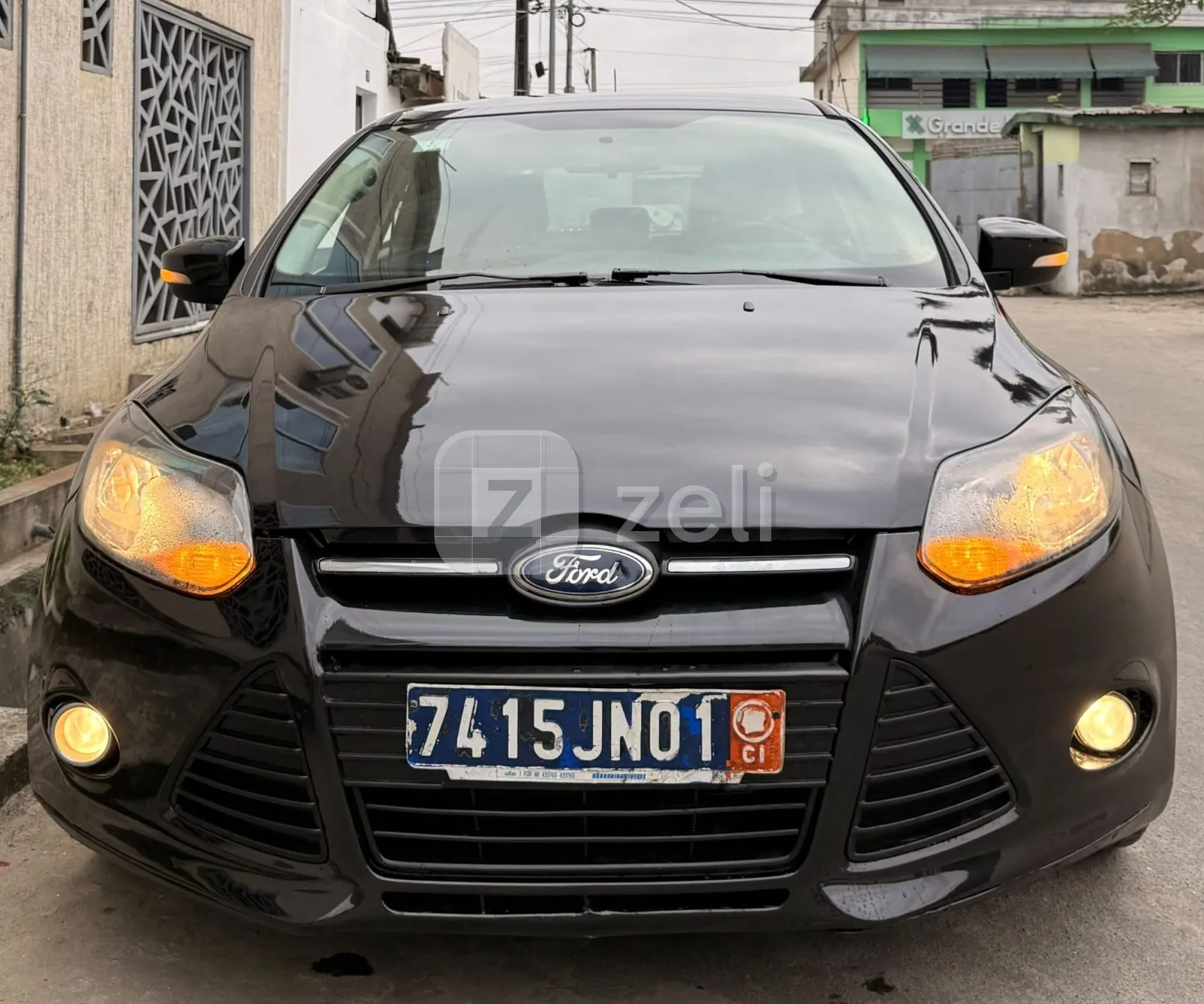 Ford Focus 2015 — photo 2