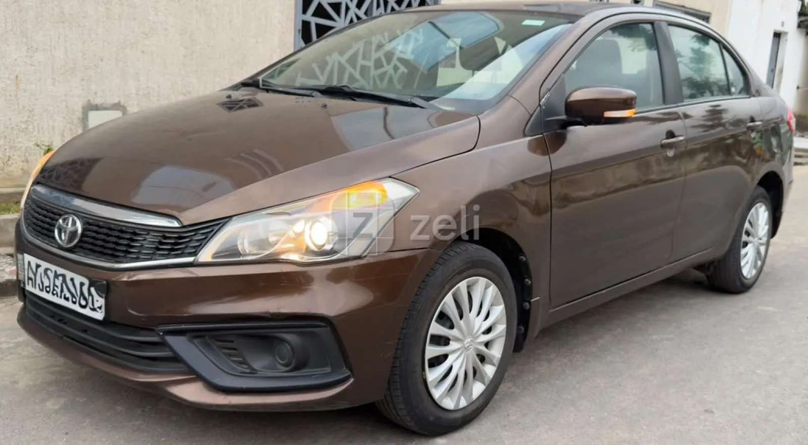 Toyota Belta 2023 — photo 1