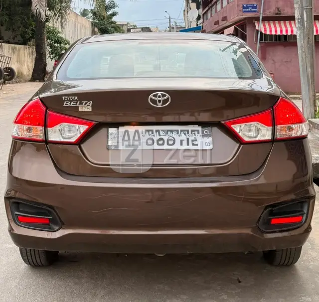 Toyota Belta 2023 — photo 5