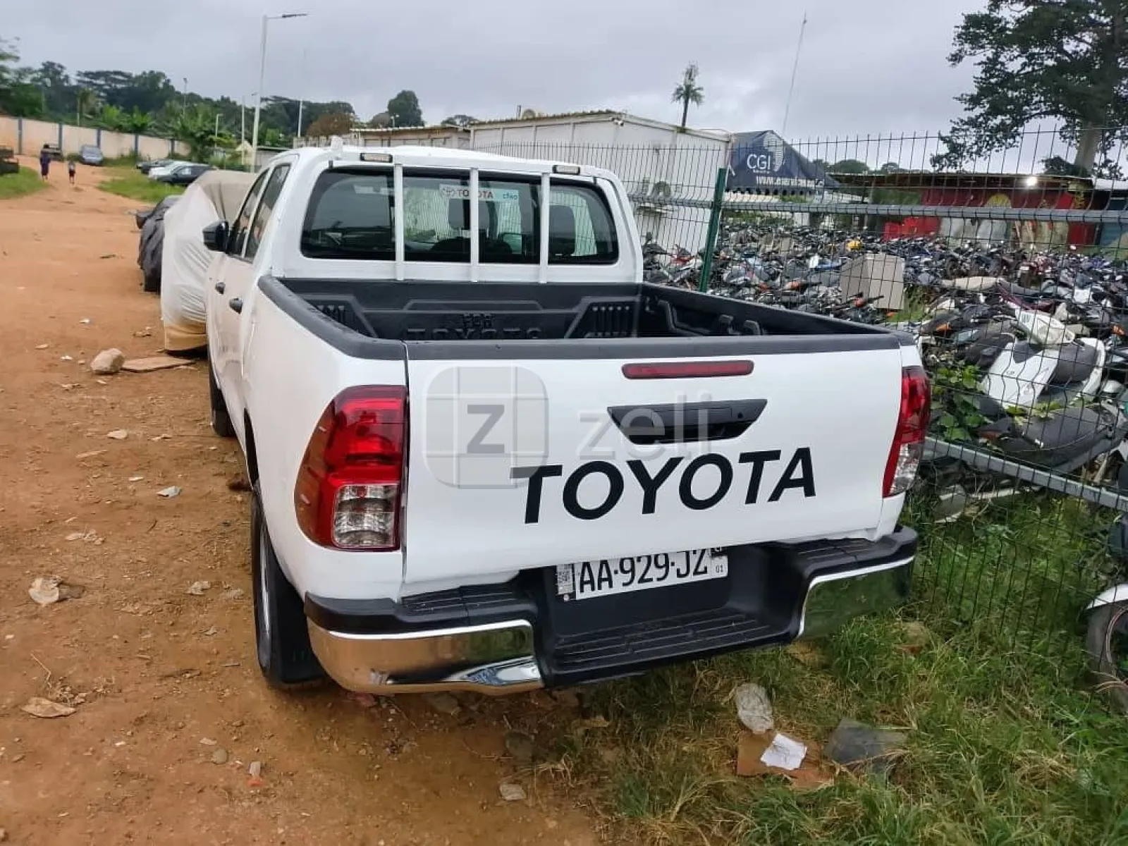 Toyota Hilux 2018 — photo 4