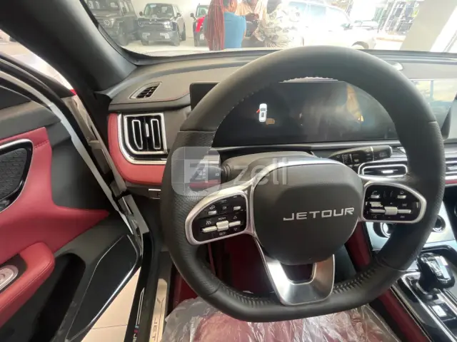 Jetour X70 Plus 2024 — photo 11