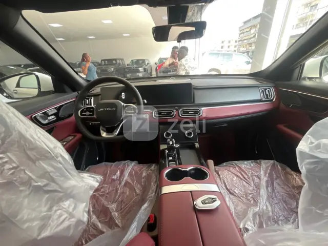 Jetour X70 Plus 2024 — photo 7