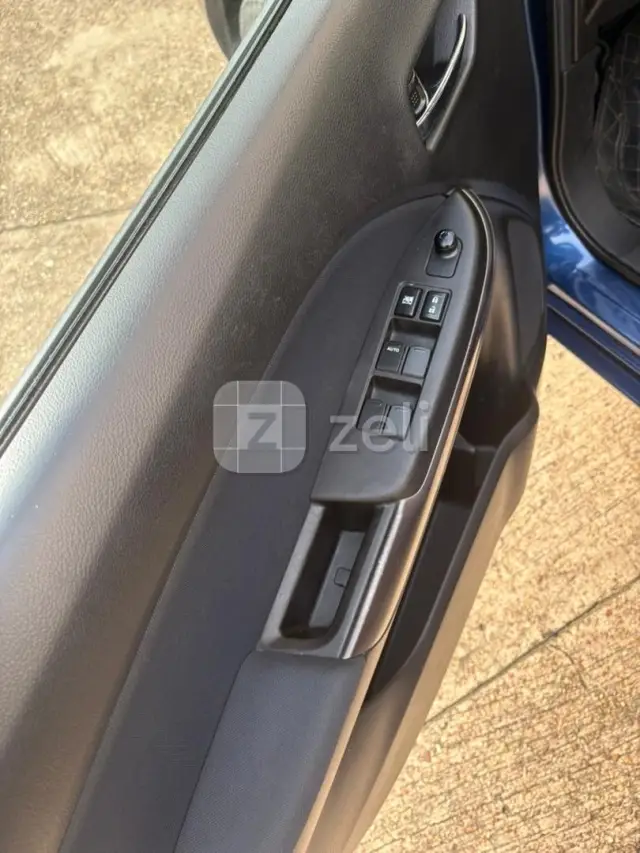 Toyota Starlet 2021 — photo 9