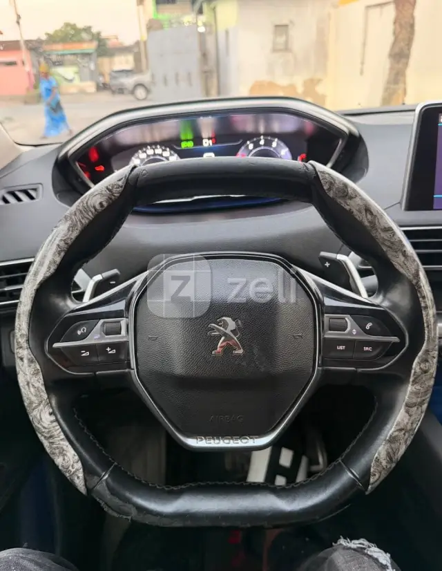 Peugeot 3008 2019 — photo 7