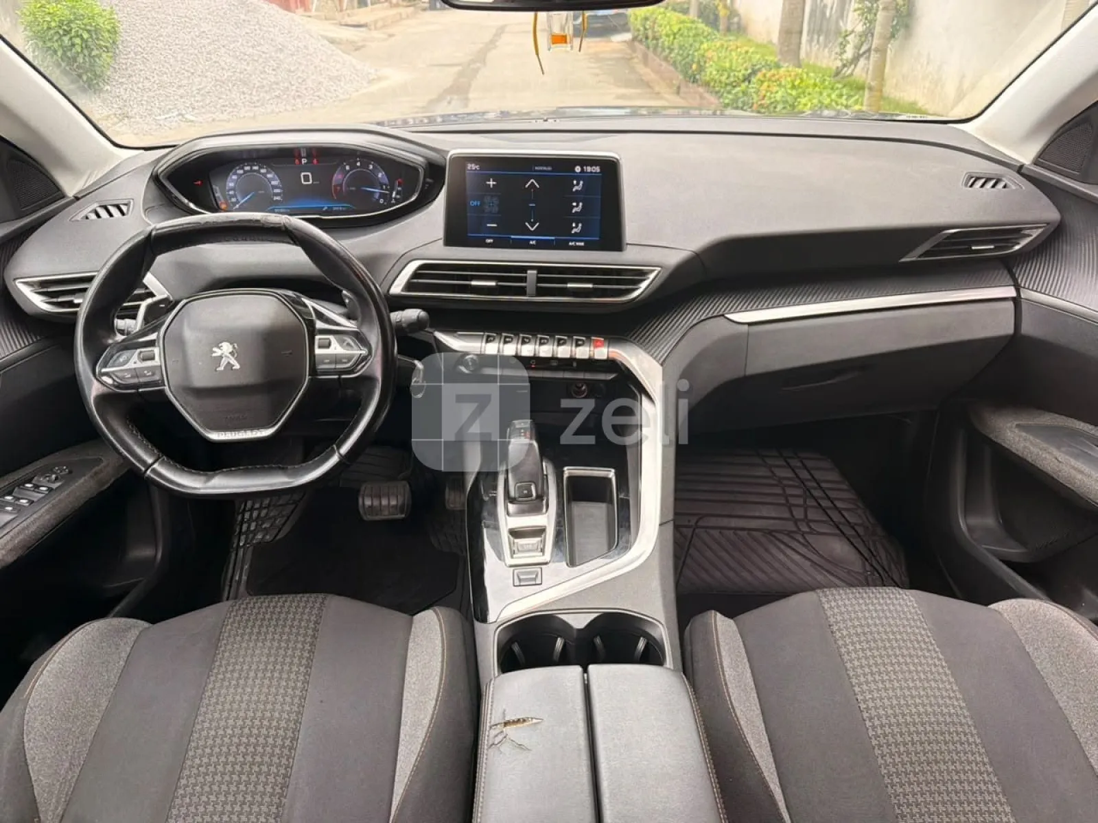 Peugeot 3008 2020 — photo 6