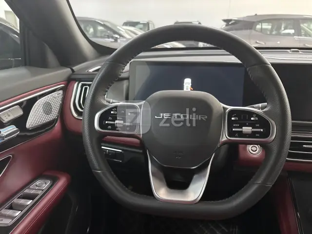 Jetour X70 Plus 2024 — photo 13