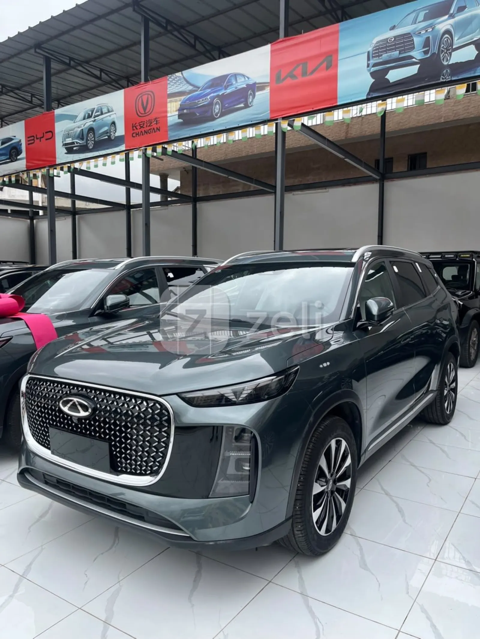 Chery Tiggo 8 2025 — photo 1