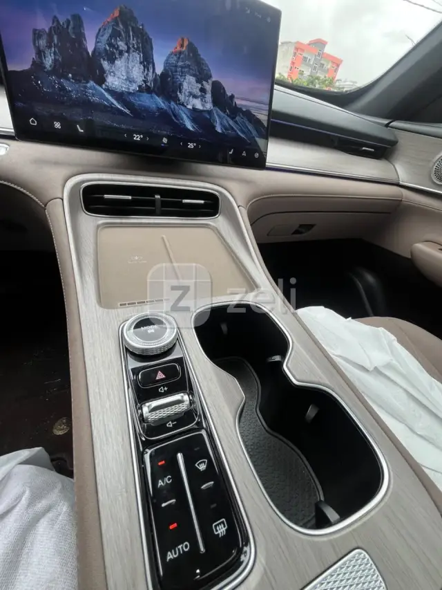 Chery Tiggo 8 2025 — photo 7