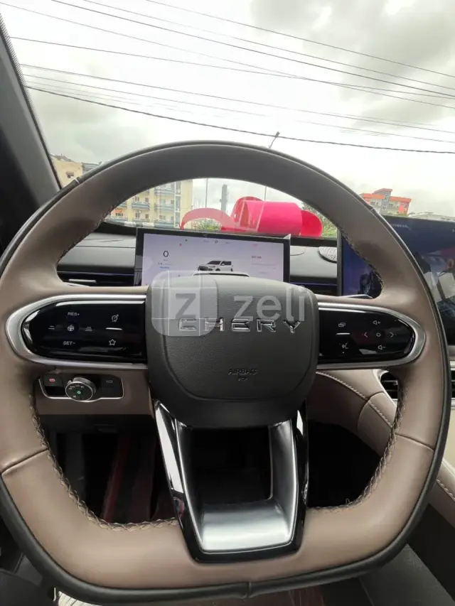 Chery Tiggo 8 2025 — photo 9