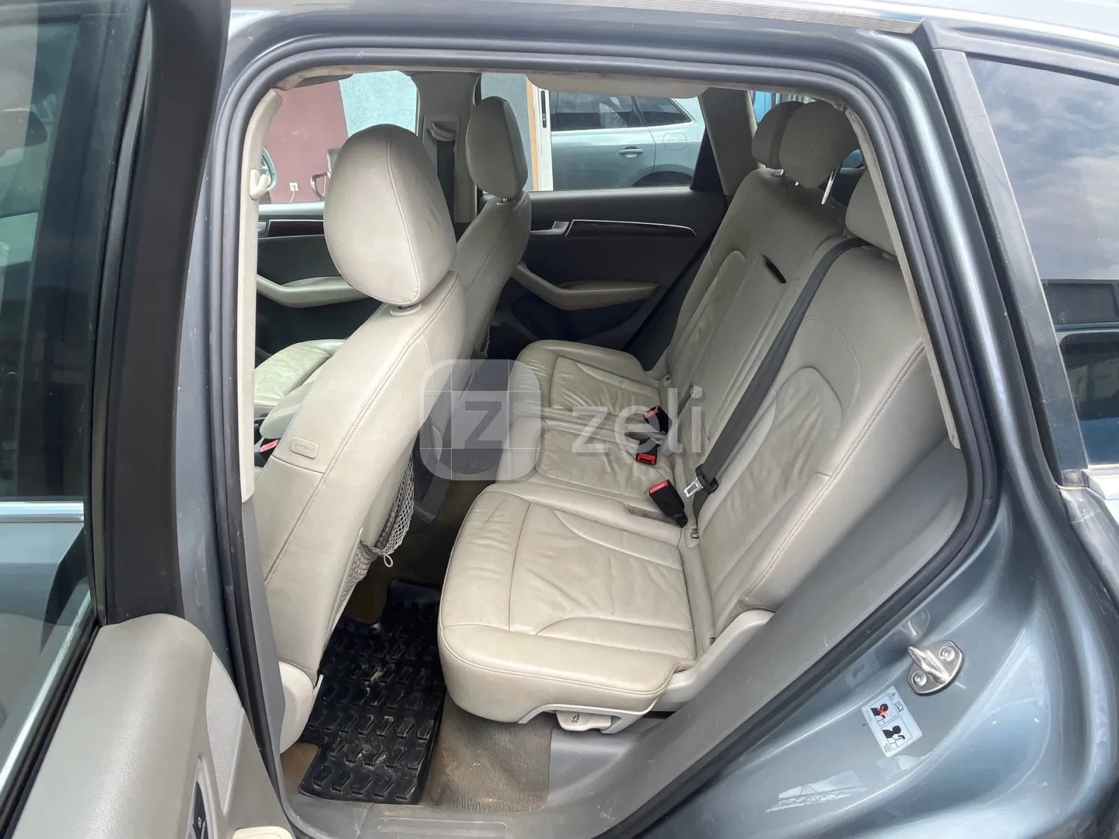 Audi Q5 2012 — photo 13