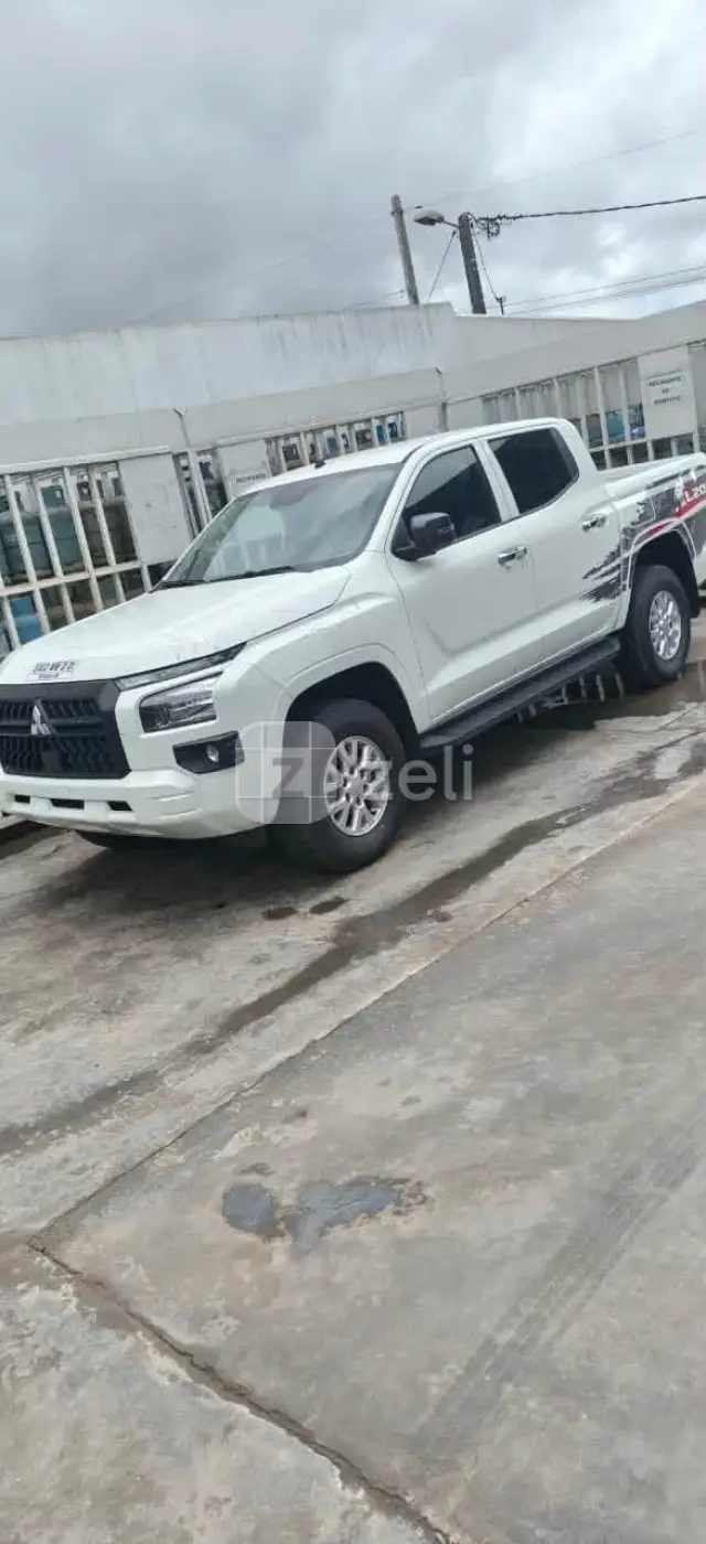 Mitsubishi L200 2026 — photo 6