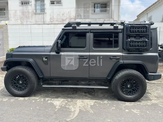 Land Rover DEFENDER 90 2025 — photo 5