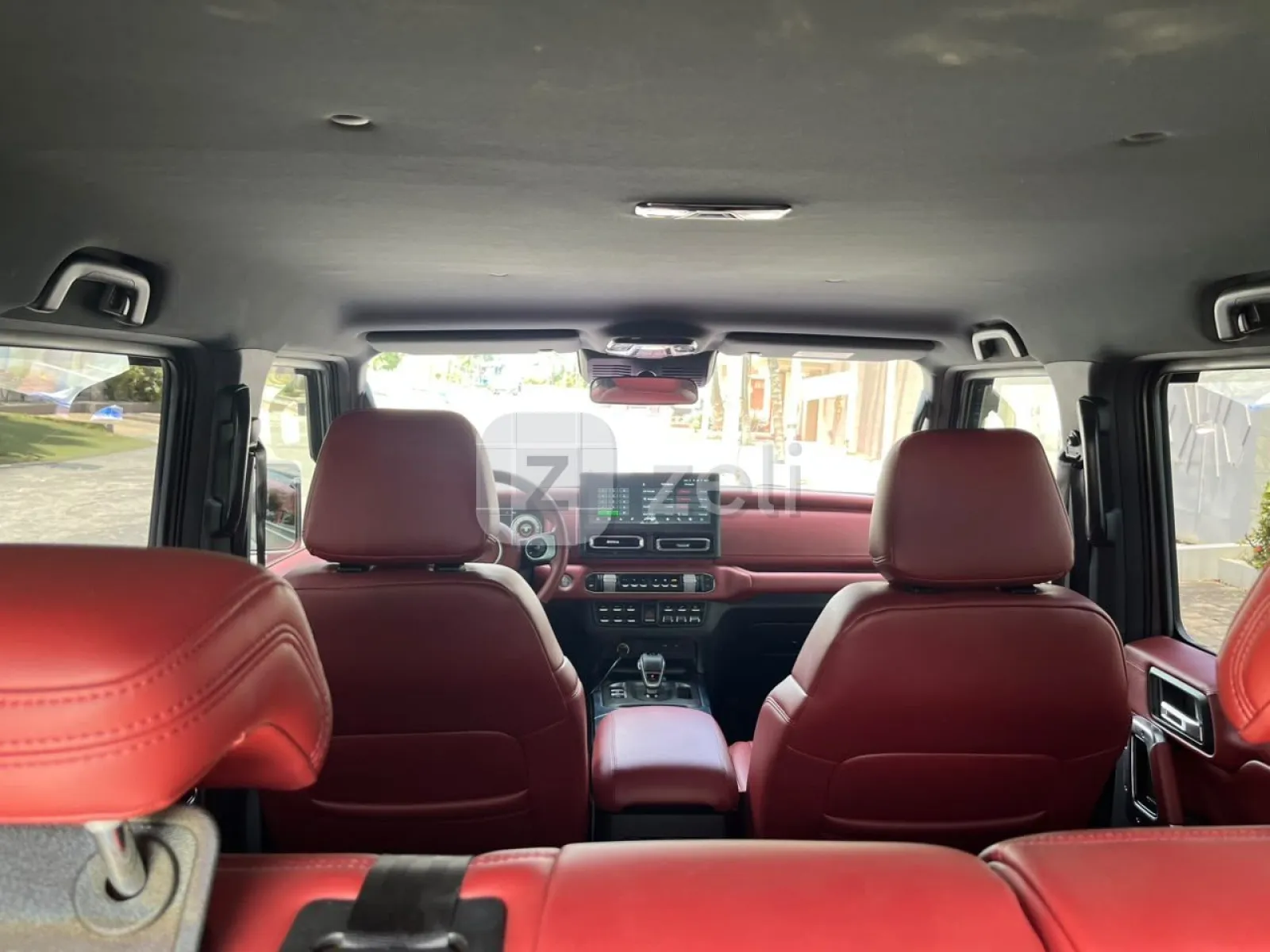 Land Rover DEFENDER 90 2025 — photo 9