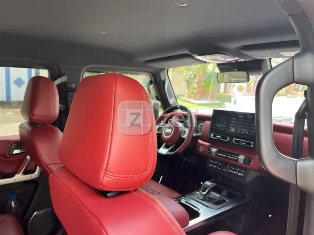 Land Rover DEFENDER 90 2025 — photo 8