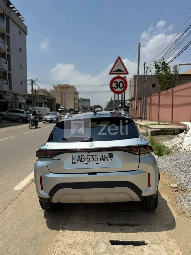 Suzuki Fronx 2025 — photo 5