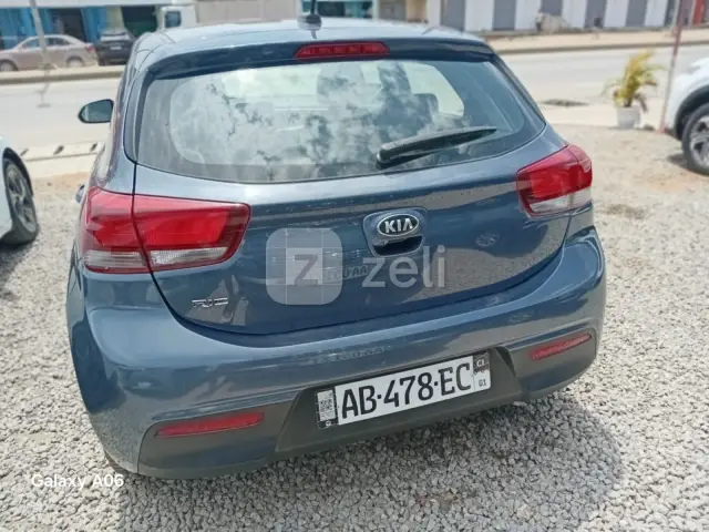 Kia Rio 2021 — photo 3