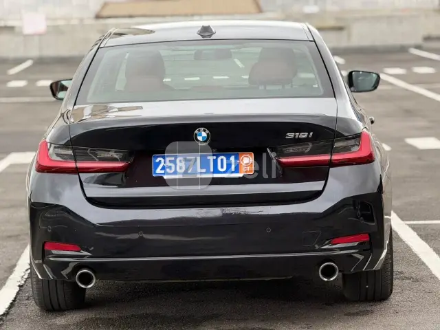 Bmw 3 Series 2023 — photo 5