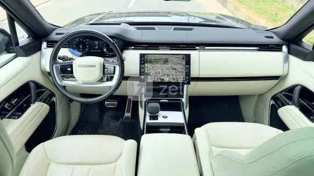 Range Rover SE P530 SWB 2026 — photo 9