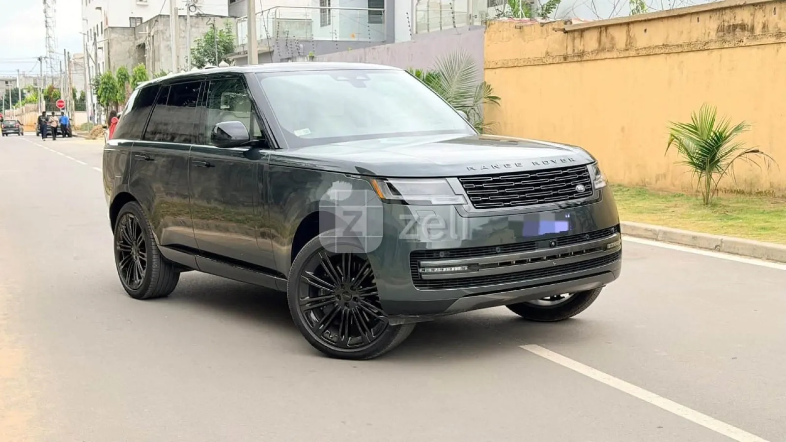 Range Rover SE P530 SWB 2026 — photo 3