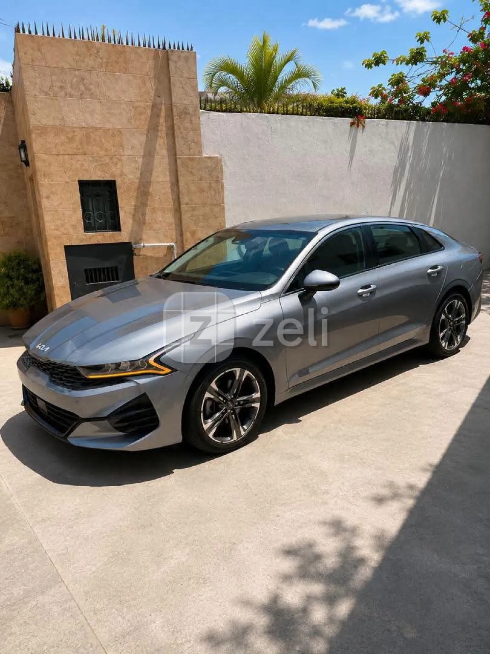Kia K5 2022 — photo 2