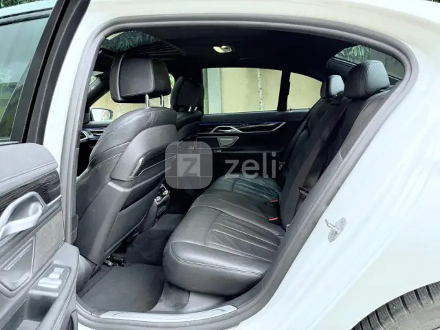 Bmw 7 Series 2019 — photo 6