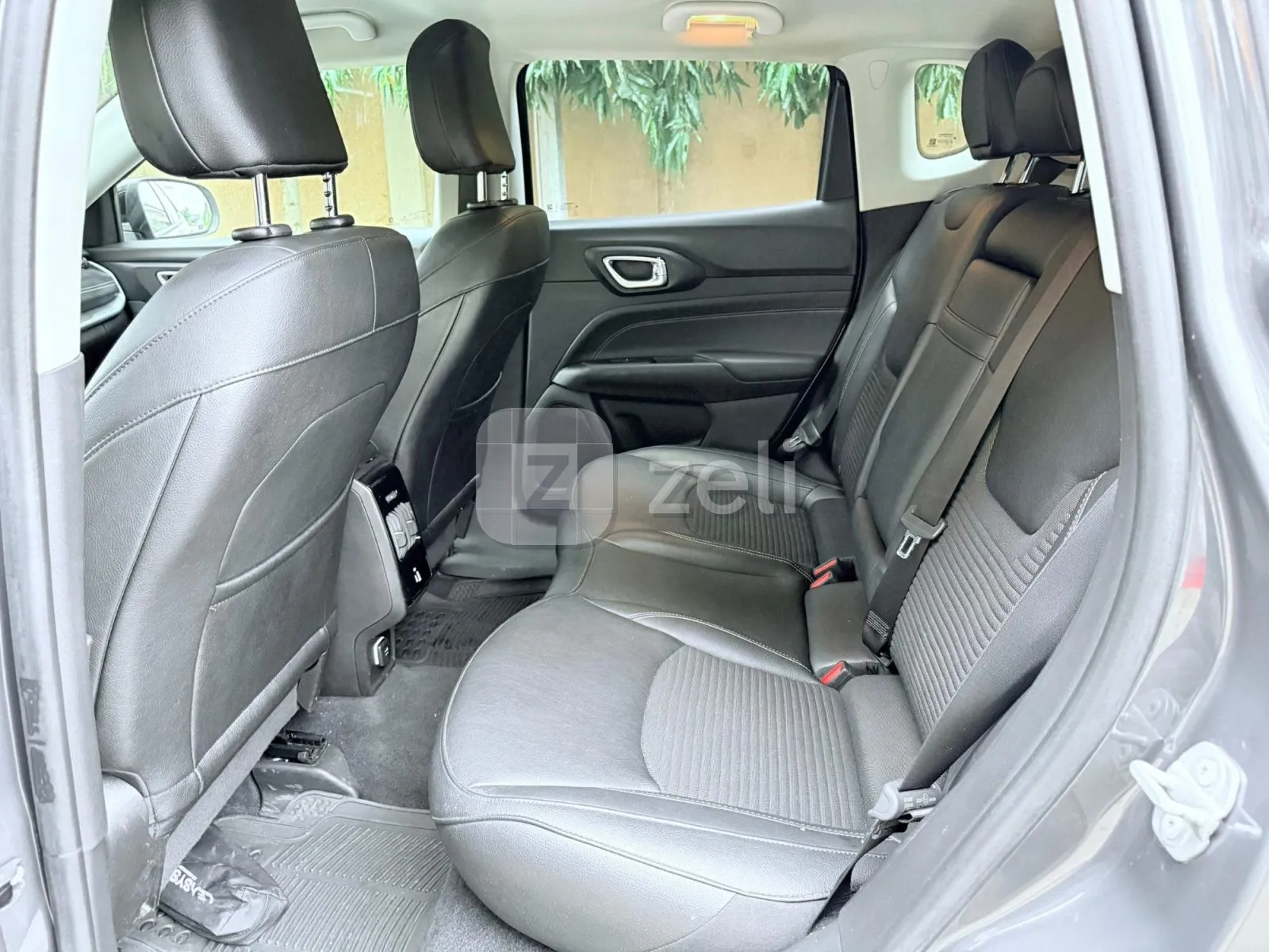 Jeep Compass 2022 — photo 7