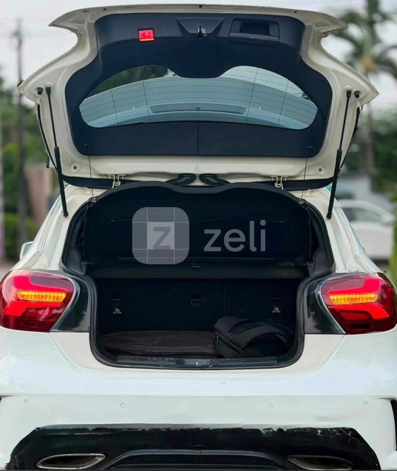 Mercedes A Class 2016 — photo 5