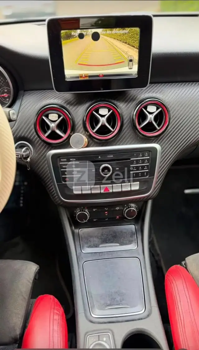 Mercedes A Class 2016 — photo 9