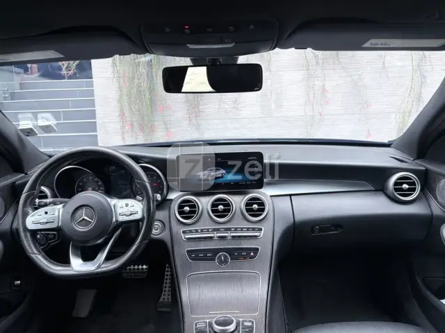 Mercedes C300 2020 — photo 5