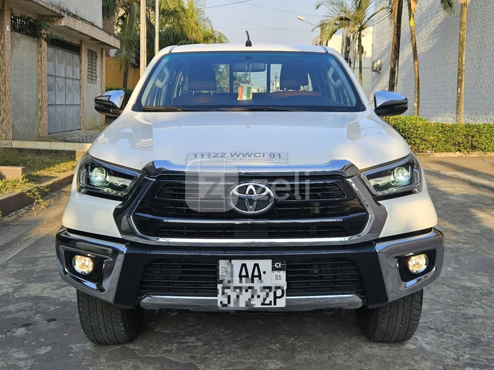 Toyota Hilux 2026 — photo 1