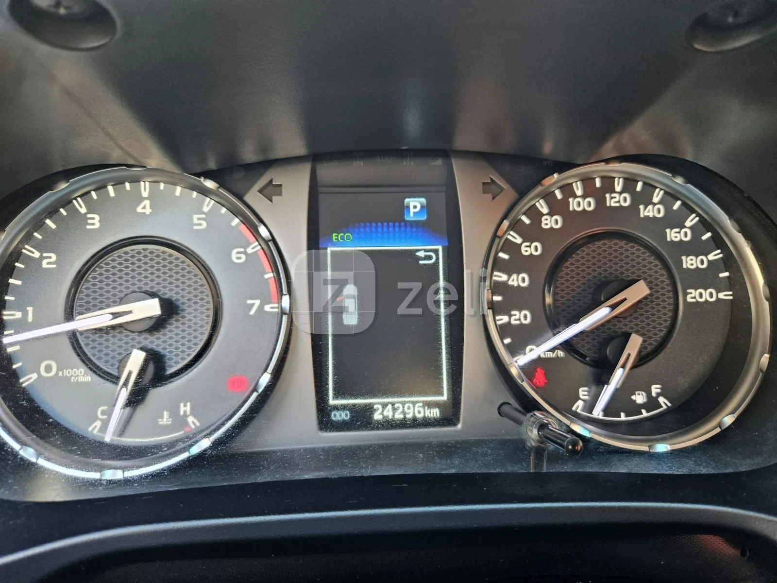 Toyota Hilux 2026 — photo 8