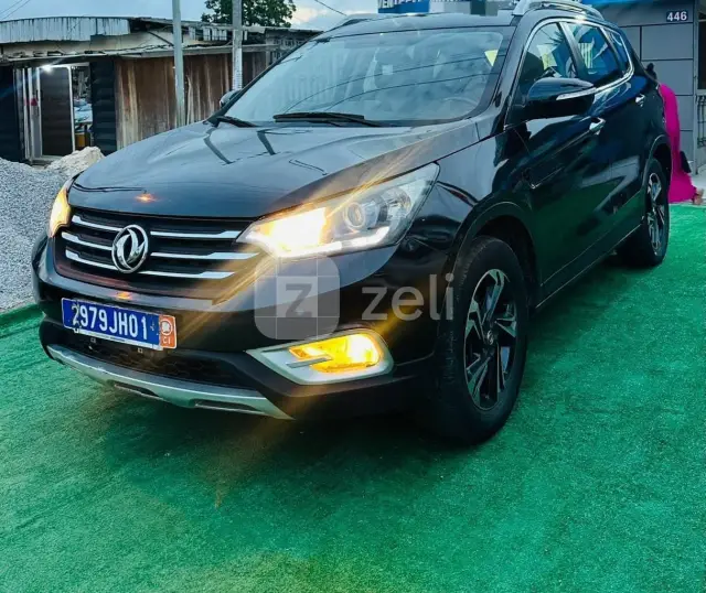 Dongfeng AX7 2018 — photo 2