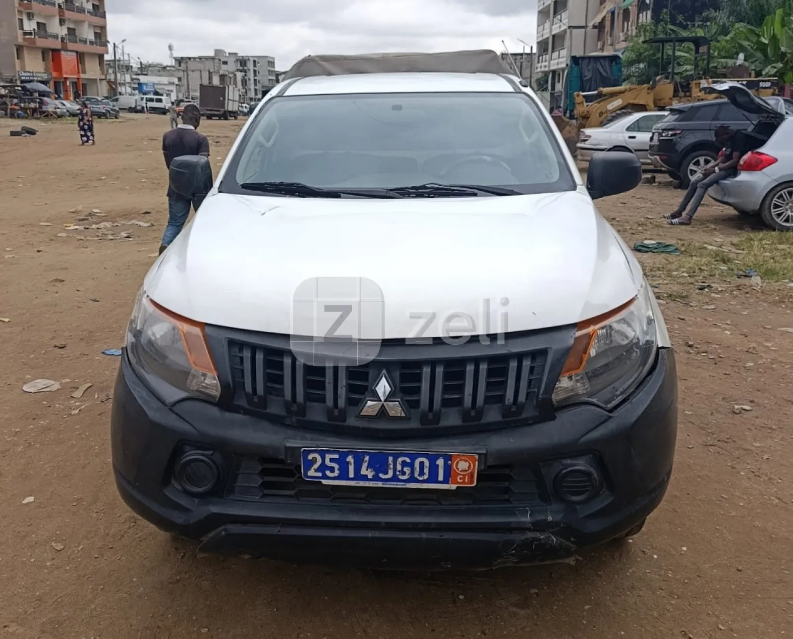 Mitsubishi L200 2018 — photo 1