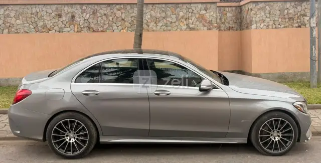Mercedes C300 2015 — photo 3