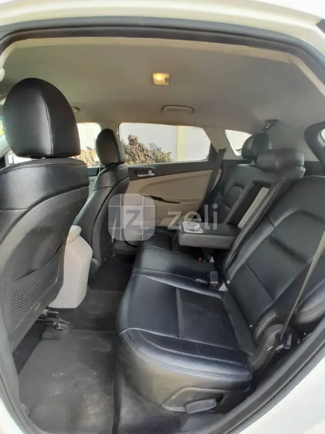 Ford Explorer 2017 — photo 4